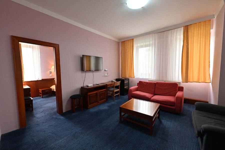 Hotel Norcev Grgetek Exteriör bild