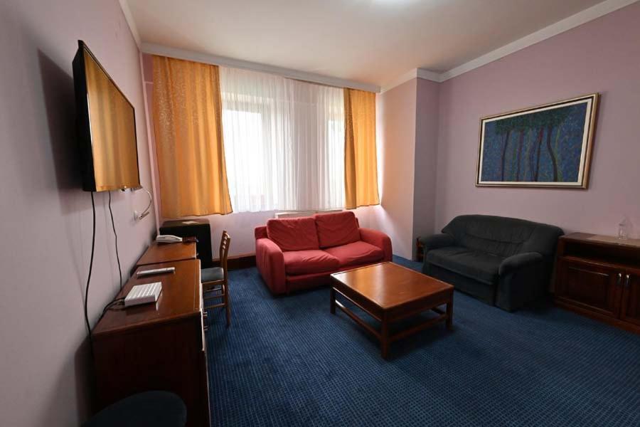 Hotel Norcev Grgetek Exteriör bild