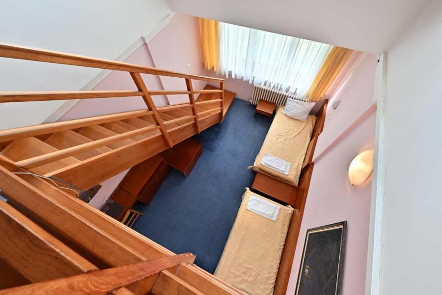 Hotel Norcev Grgetek Exteriör bild