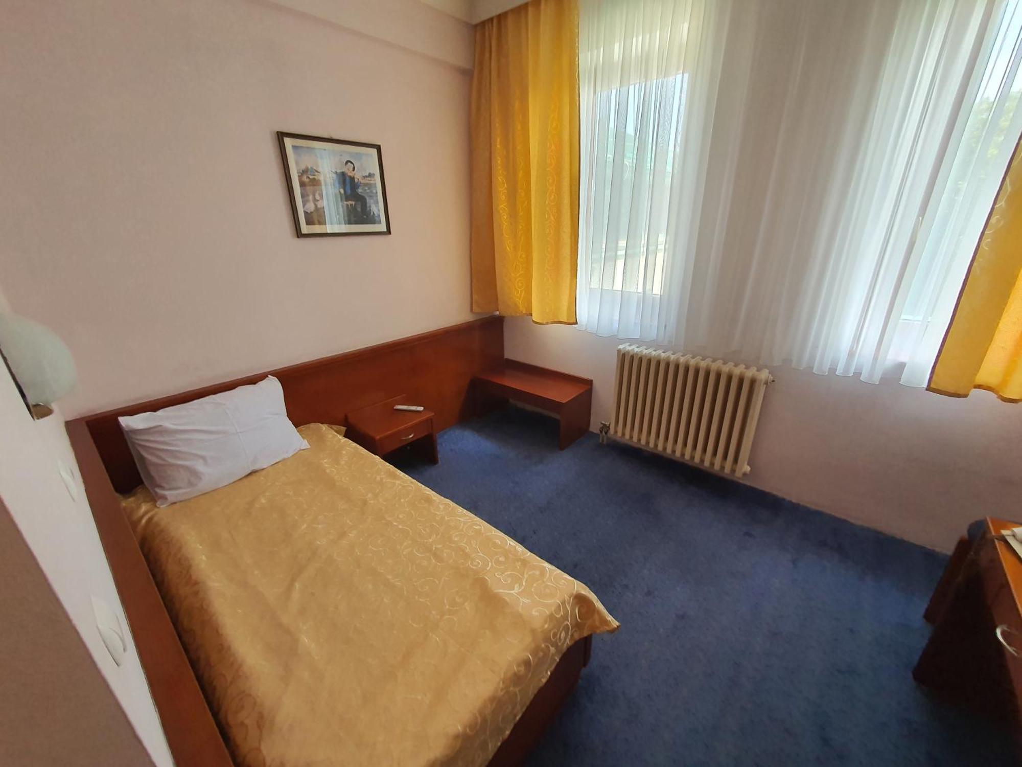 Hotel Norcev Grgetek Exteriör bild